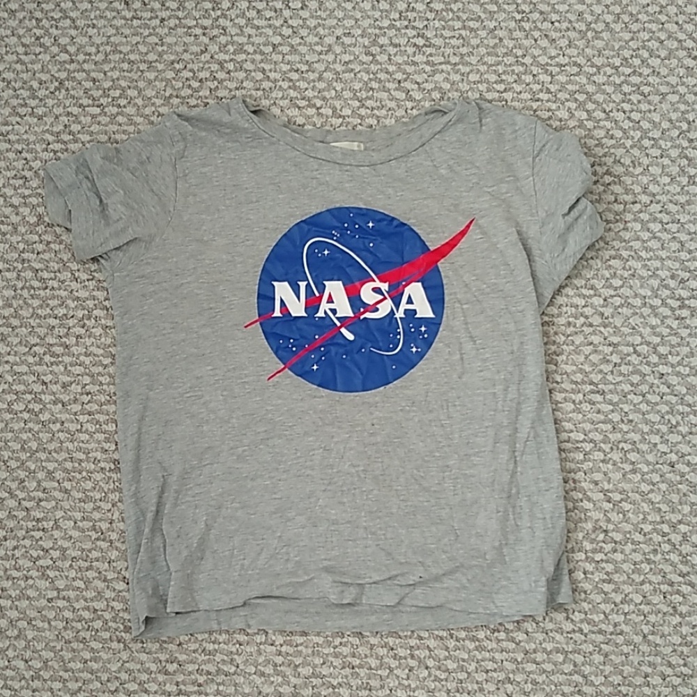 Gray NASA tee women's small